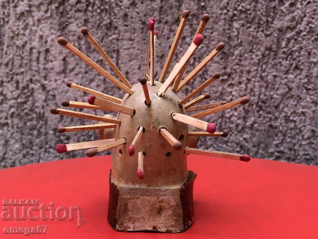 Auction  Ceramic head-cup