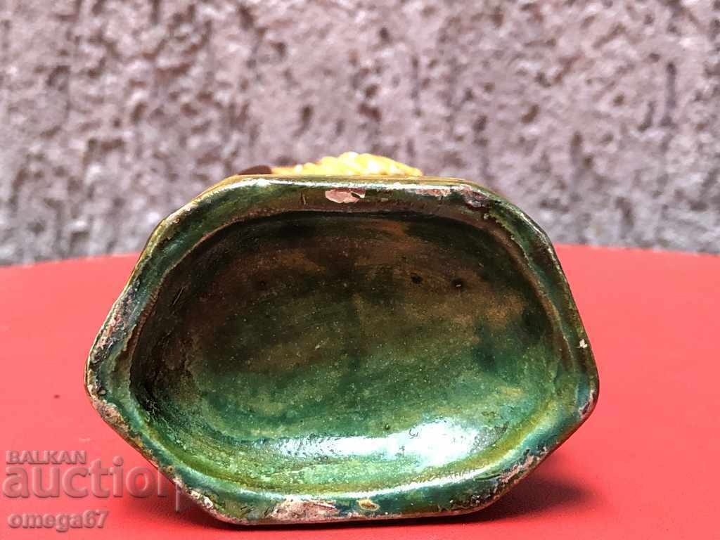 Παράδοση Αρχαίο κεραμικό ειδώλιο "Ο μικρός ακορντεονίστας" Παράδοση Αρχαίο κεραμικό ειδώλιο "Ο μικρός ακορντεονίστας"