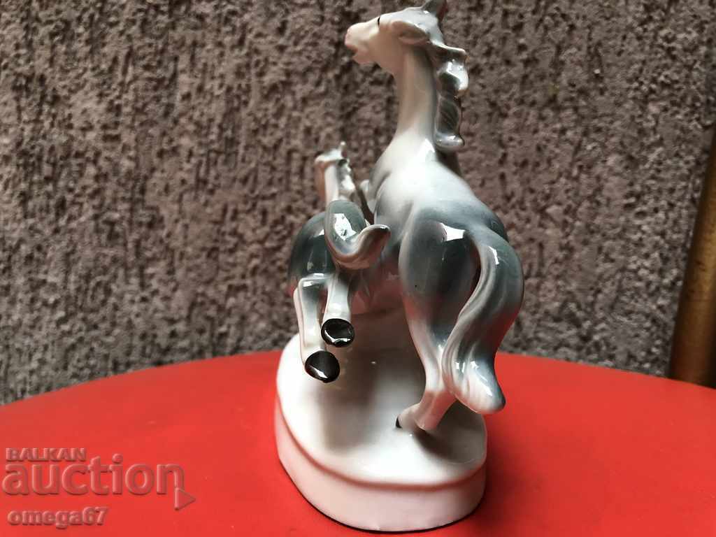 Porcelain figure "Mustangs" Germany 1930s - 5