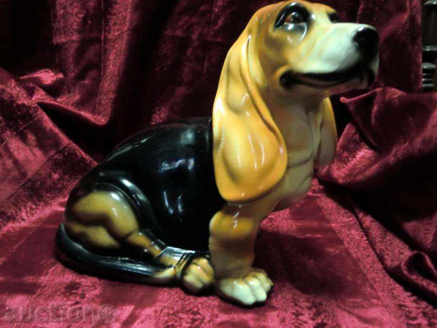 Басет/керамика/ 26см.вис. /26см.дълж./ 13см.шир./около 1 кг.