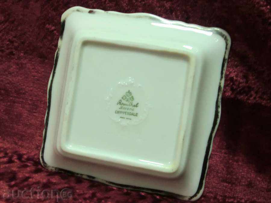 Τασάκι πορσελάνης-Rosenthal / Chippendale --- .--- Nach.naXXv με τιμή 90.00 BGN | € 46.02 Τασάκι πορσελάνης-Rosenthal / Chippendale --- .--- Nach.naXXv με τιμή 90.00 BGN | € 46.02