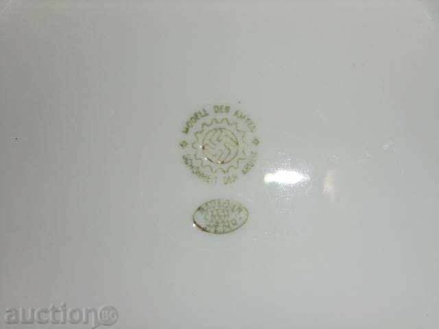 PORCELAIN THIRD PARTY SALADY with price € 90.00 | 176.02 BGN