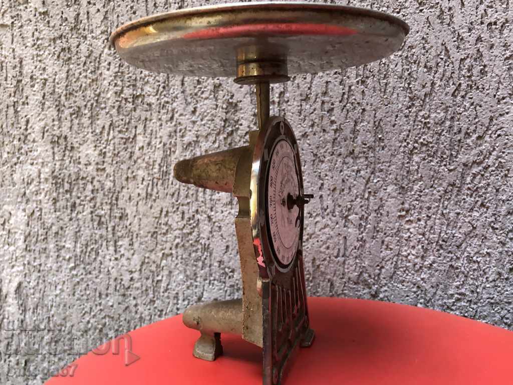 Auction  Postal scale from the beginning of the 20th century