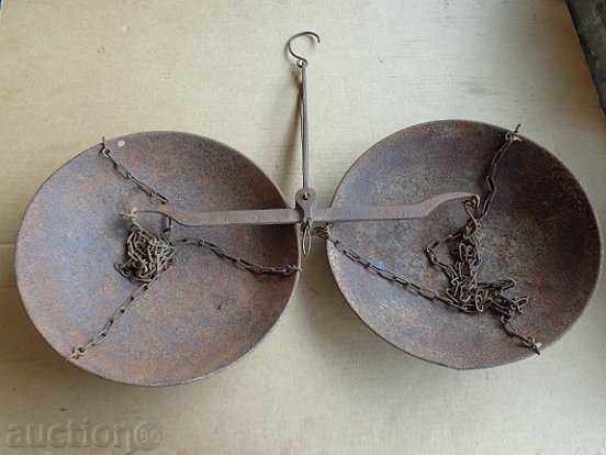 Old scale, pallet, scales, beginning of the twentieth century with price 93.00 BGN | € 47.55