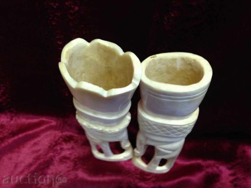 oasele Lot de două vase de flori uscate-a doua pol.na XX c - 7 oasele Lot de două vase de flori uscate-a doua pol.na XX c - 7