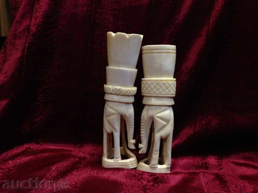 oasele Lot de două vase de flori uscate-a doua pol.na XX c oasele Lot de două vase de flori uscate-a doua pol.na XX c