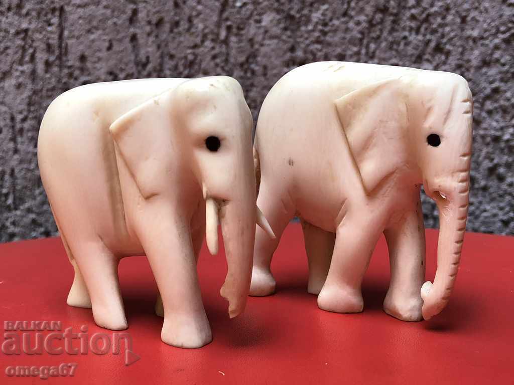 Delivery of Lot of ivory /167g/ 6 cm high