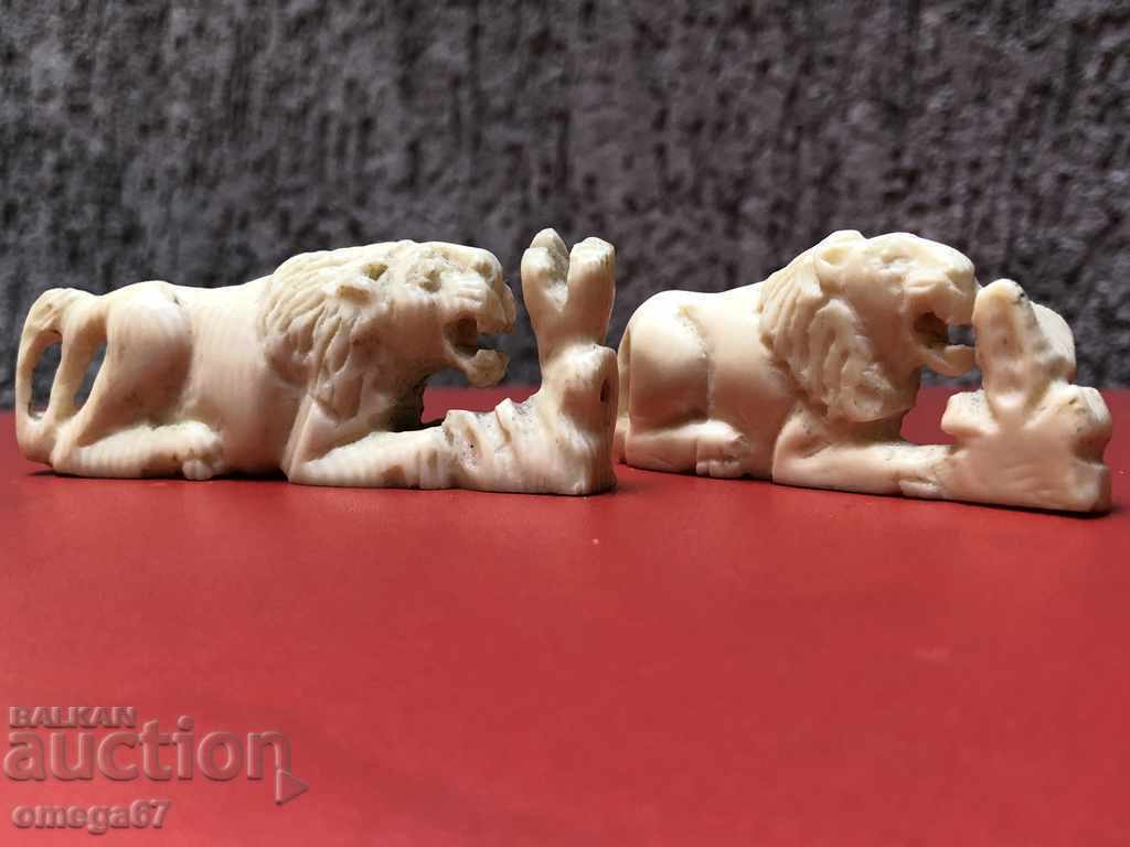 Auction  Lot of ivory /47.4 g/ 2.5 cm height
