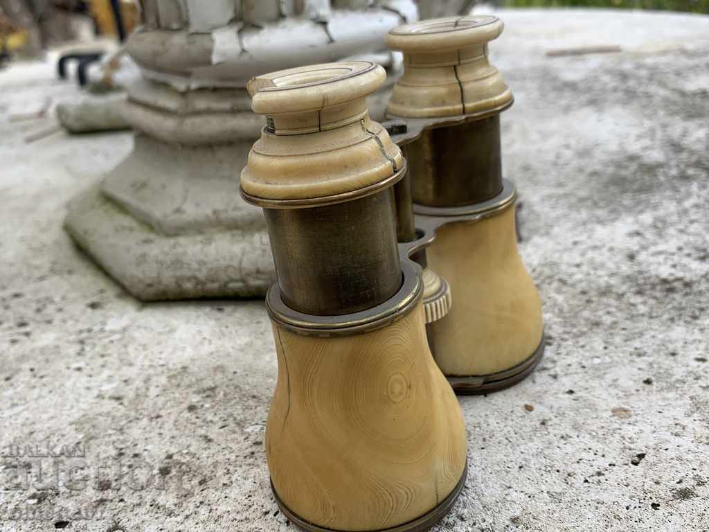 Licitație Binoclu Ivory Binoclu de la început. în secolul al XX-lea. Licitație Binoclu Ivory Binoclu de la început. în secolul al XX-lea.