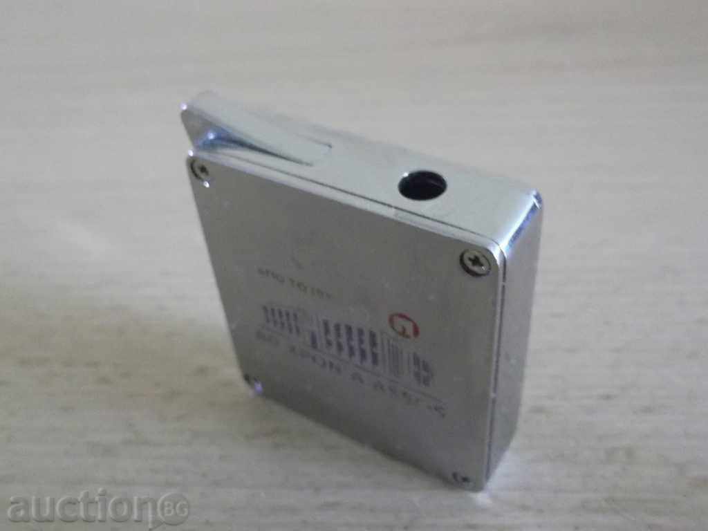 Delivery of No. 1636 old metal lighter Assos