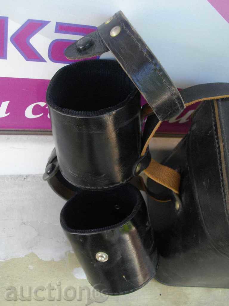 Чанта кожена за фотоапарат с два калъфа за фотообективи с цена 50.00 лв. | € 25.56 Чанта кожена за фотоапарат с два калъфа за фотообективи с цена 50.00 лв. | € 25.56