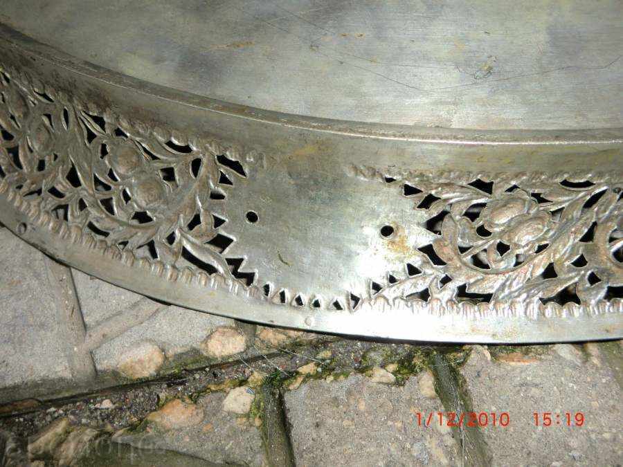 Старинен поднос от ниска проба сребро/сачан-19век - 5 Старинен поднос от ниска проба сребро/сачан-19век - 5