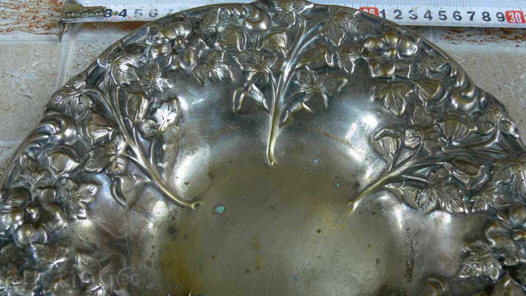 SUCCESSFUL CHINA with price 100.00 BGN | € 51.13