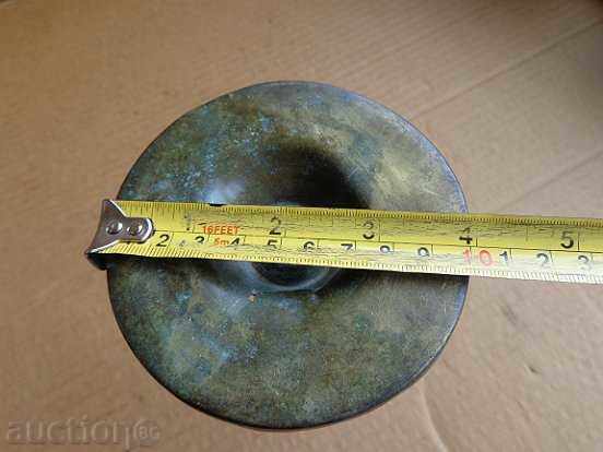 Licitație Vechi alamă sfeșnic lampă lumânare - secolul al 19-lea Licitație Vechi alamă sfeșnic lampă lumânare - secolul al 19-lea