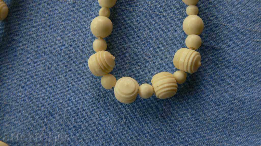 Auction IVORY Auction IVORY