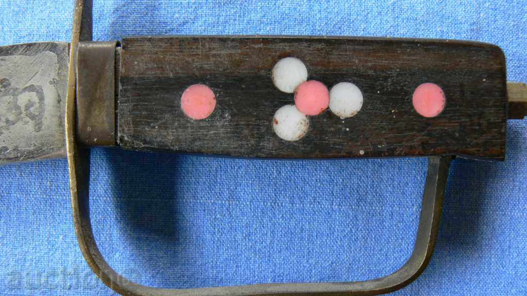 KAMA KAMA - 6 KAMA KAMA - 6