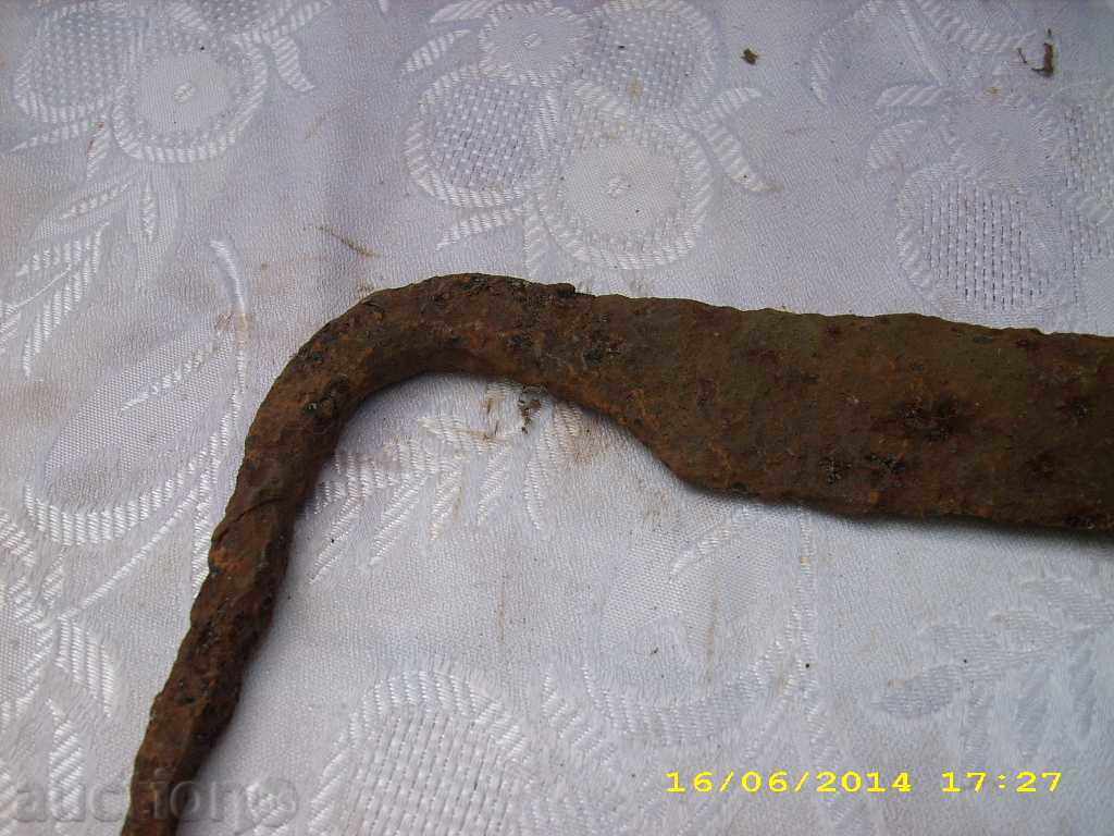 Παράδοση ΠΑΛΙΑ σφυρήλατο ΠΑΠΟΥΤΣΙΑ ξύστρα