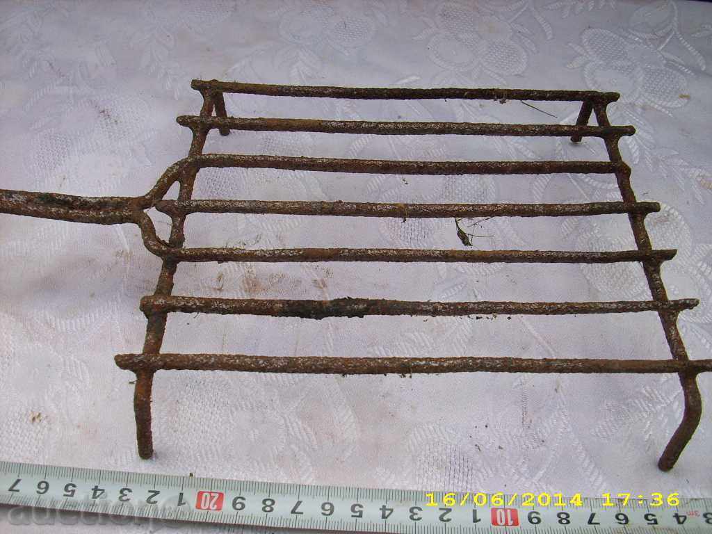 Auction OLD GREEN ON THE FIREPLACE Auction OLD GREEN ON THE FIREPLACE