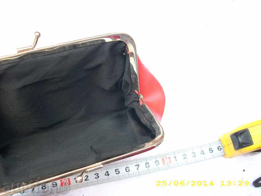 Delivery of LEATHER WOMAN PORTLAND Delivery of LEATHER WOMAN PORTLAND