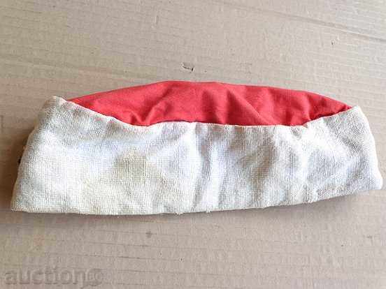 Auction An old hat, a cap, a cap Auction An old hat, a cap, a cap