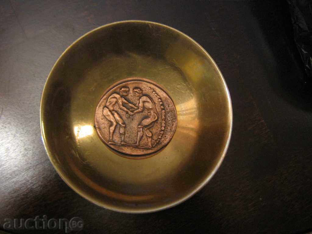 Auction OLD CUP WITH AN ANTIQUE COIN SUCCESS Auction OLD CUP WITH AN ANTIQUE COIN SUCCESS