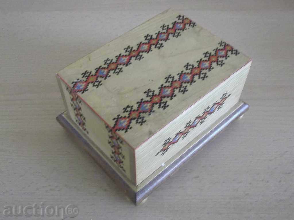 Delivery of No. * 1761 old wooden box (1) - cigarette case Delivery of No. * 1761 old wooden box (1) - cigarette case
