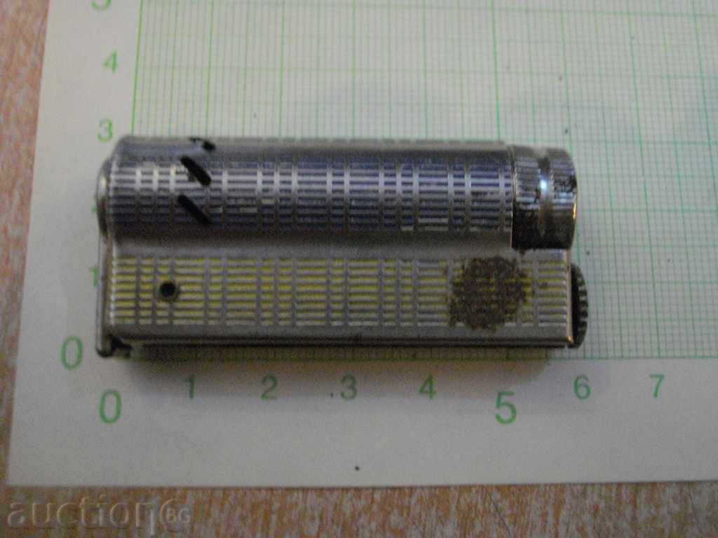 Αναπτήρας βενζίνης - 2 με τιμή 10.00 BGN | € 5.11 Αναπτήρας βενζίνης - 2 με τιμή 10.00 BGN | € 5.11