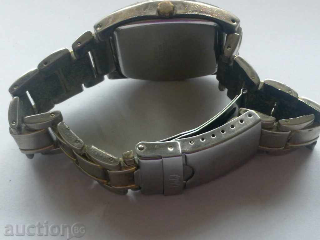 Watch Q & Q replica with price 6.00 BGN | € 3.07 Watch Q & Q replica with price 6.00 BGN | € 3.07