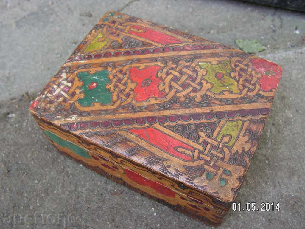 2906. STAR WOOD BOX DRAWING WOOD PIROGRAPH with price 6.00 BGN | € 3.07 2906. STAR WOOD BOX DRAWING WOOD PIROGRAPH with price 6.00 BGN | € 3.07