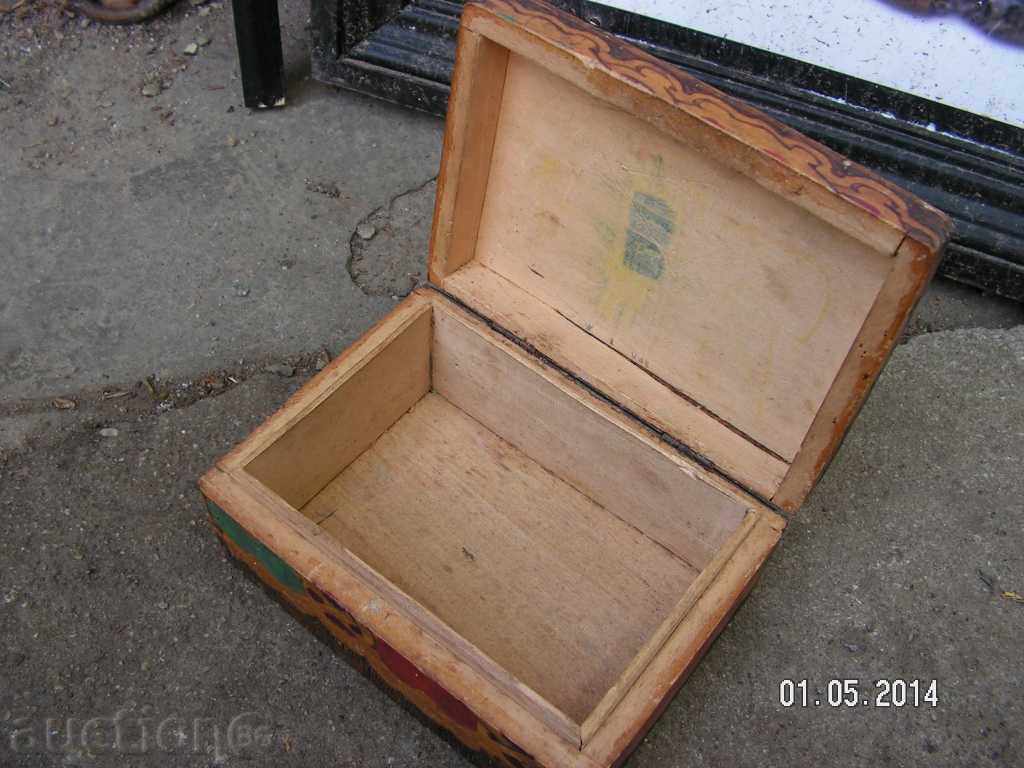 Auction 2906. STAR WOOD BOX DRAWING WOOD PIROGRAPH Auction 2906. STAR WOOD BOX DRAWING WOOD PIROGRAPH