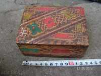 2906. παλιό ξύλινο κουτί ζωγραφισμένο ξύλινο πυρογραφία