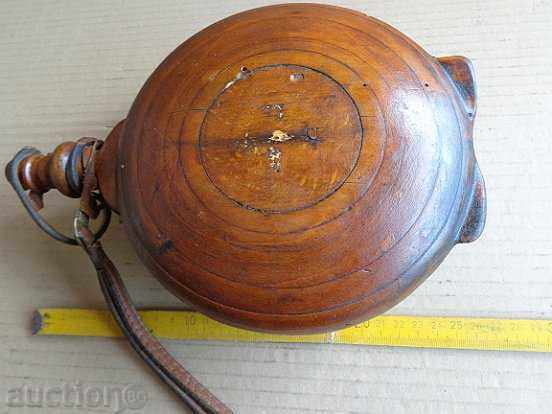 Betrothal bow, buckel, wooden, buckle, pavur with price 65.00 BGN | € 33.23 Betrothal bow, buckel, wooden, buckle, pavur with price 65.00 BGN | € 33.23