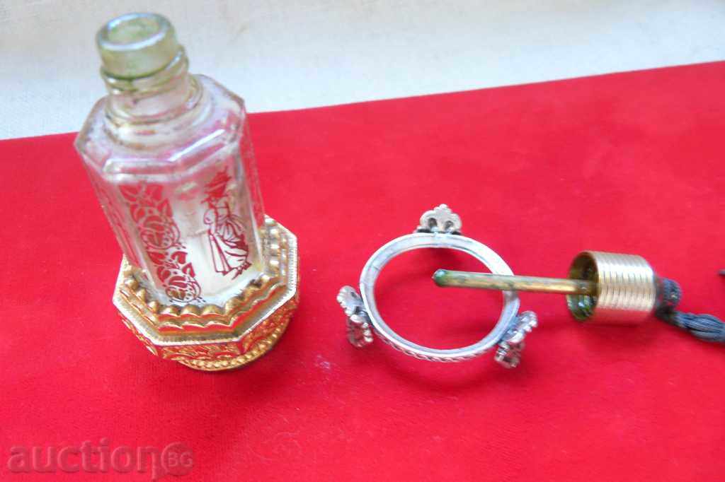 μπουκάλι αρώματος με τιμή 8.00 BGN | € 4.09 μπουκάλι αρώματος με τιμή 8.00 BGN | € 4.09