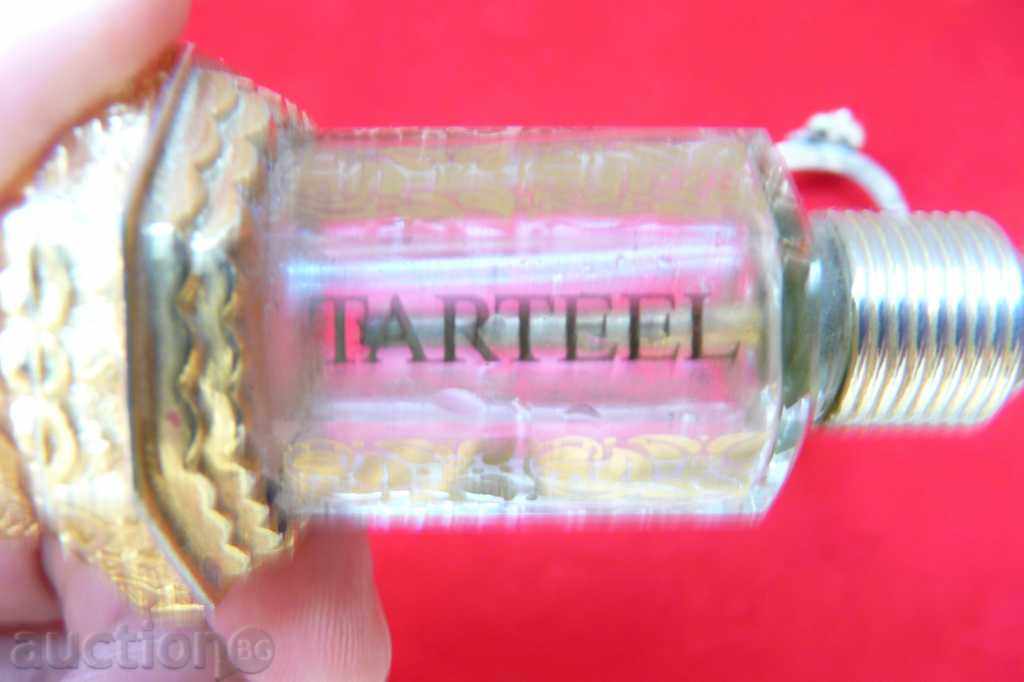 Παράδοση μπουκάλι αρώματος Παράδοση μπουκάλι αρώματος