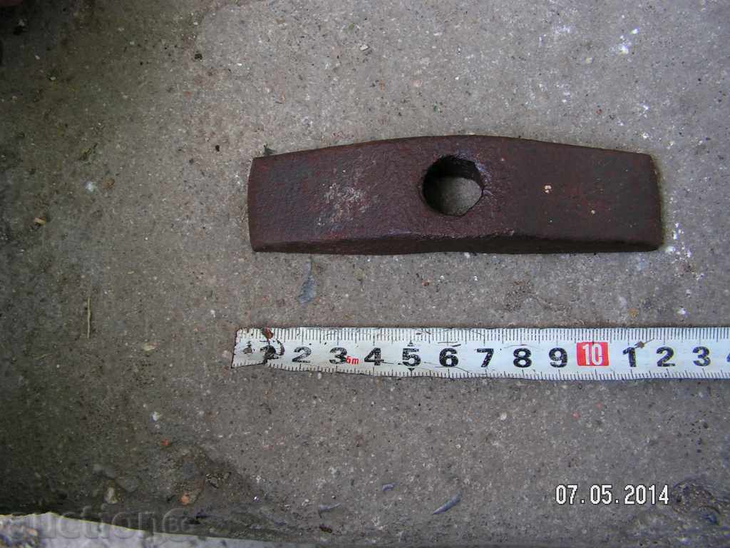 2954. STAR HORSES HOW TO KNOW HEMES AND SARS with price 9.00 BGN | € 4.60 2954. STAR HORSES HOW TO KNOW HEMES AND SARS with price 9.00 BGN | € 4.60