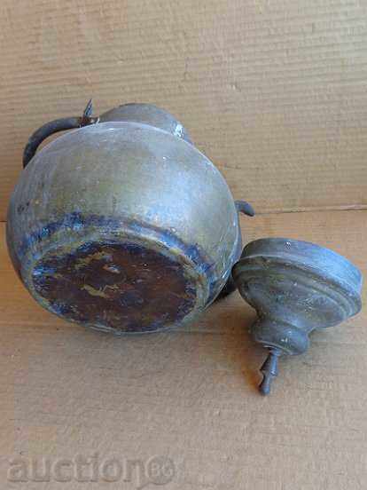 Old brass teapot, samovar, hibiscus, baker - 7