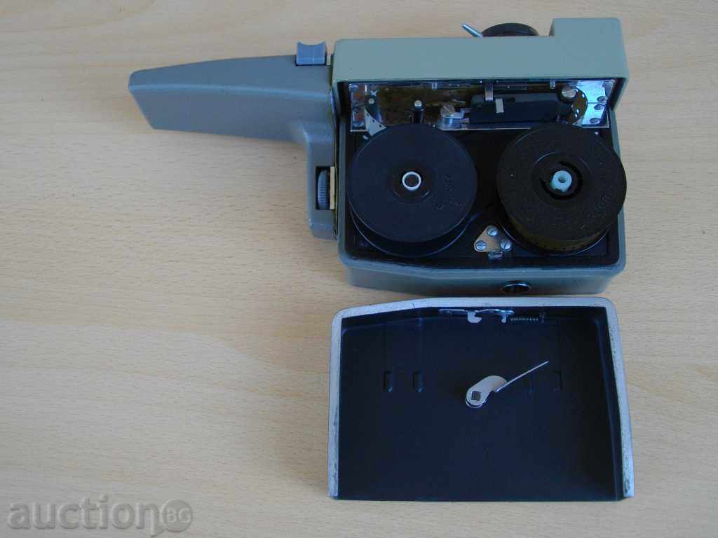 Camcorder "AVRORA - Super 2 x 8" Soviet - 7 Camcorder "AVRORA - Super 2 x 8" Soviet - 7