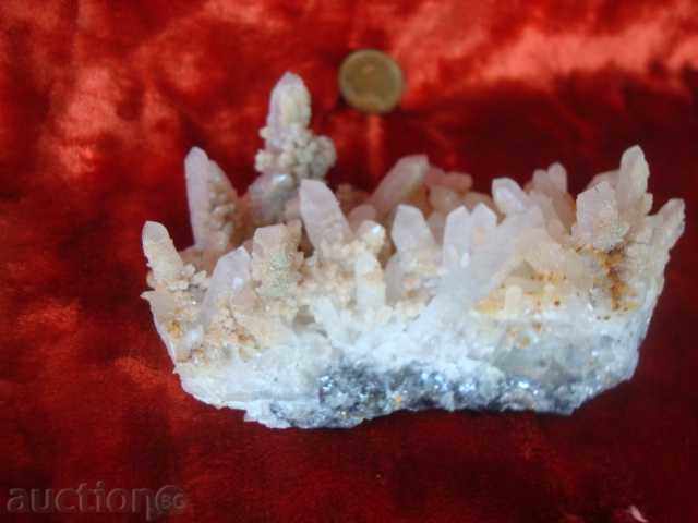 Quartz, a bizarre one. 90x60mm. remarkable crystallization. with price 24.95 BGN | € 12.76 Quartz, a bizarre one. 90x60mm. remarkable crystallization. with price 24.95 BGN | € 12.76