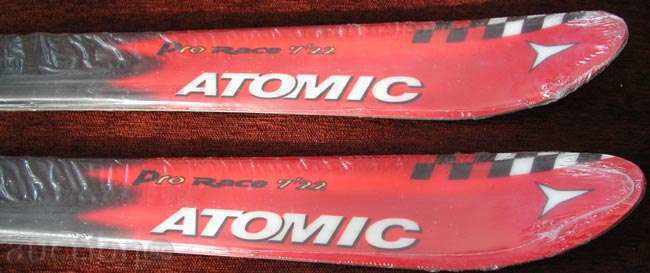 Copii de schi ATOMICE Pro Race 7'22 - 90 cm - noi Copii de schi ATOMICE Pro Race 7'22 - 90 cm - noi