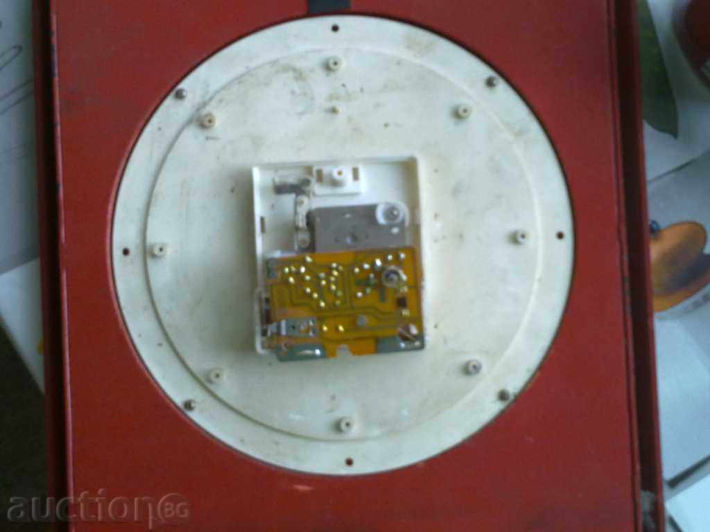 Auction  Wall clock Янтарь