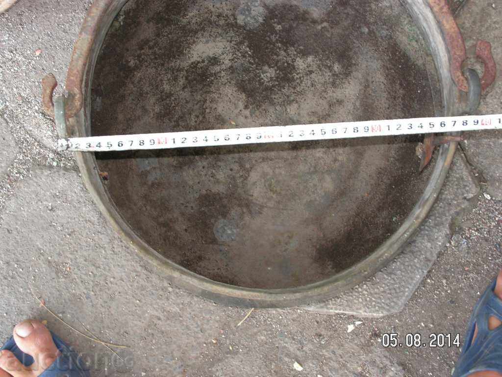 3580. LARGE BAKER PIRATES CALEDISED HONEY AROUND 35 LITERS 5 K with price 80.00 BGN | € 40.90 3580. LARGE BAKER PIRATES CALEDISED HONEY AROUND 35 LITERS 5 K with price 80.00 BGN | € 40.90