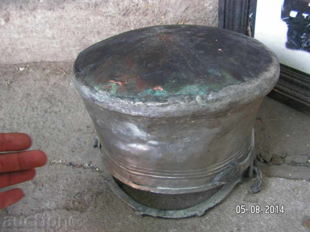 Auction  3581. SMALL BAKERY MALE CALEDED INTO AND OUT