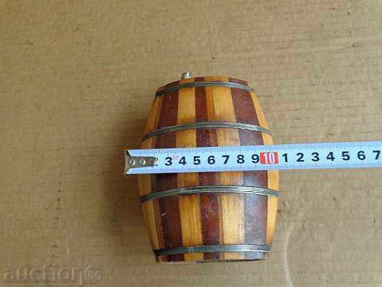 Old pepper, barrel, keg, bucket, vase, wooden - 7 Old pepper, barrel, keg, bucket, vase, wooden - 7