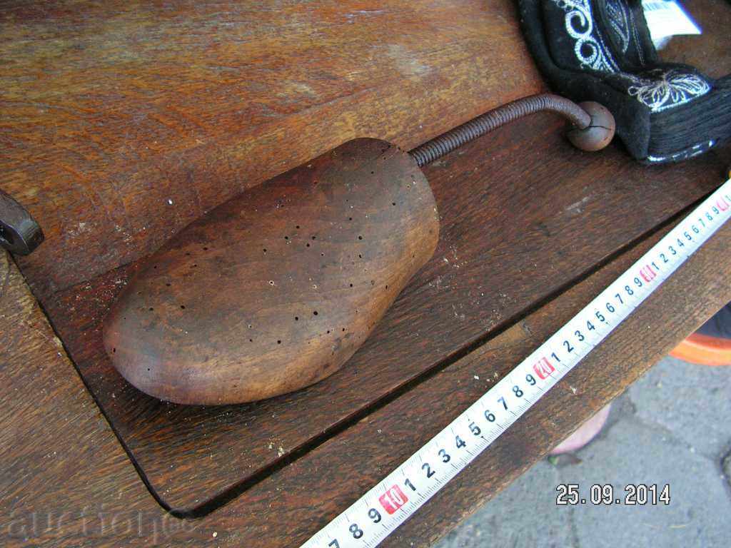 Auction 3800. OBUSTARSKI KALAP Auction 3800. OBUSTARSKI KALAP