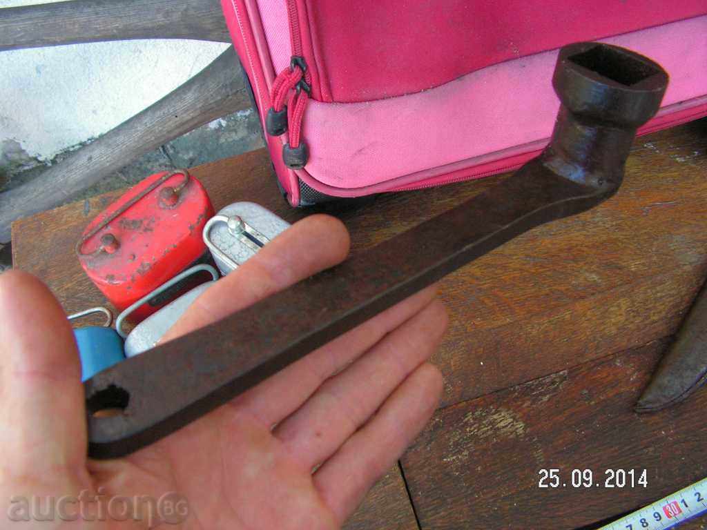 3803. KEY QUADRATE KEY - 5 3803. KEY QUADRATE KEY - 5