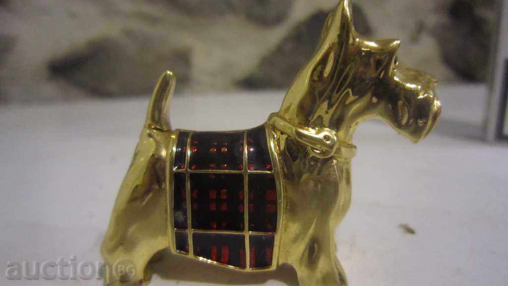 Collector figure Estee Lauder with price 200.00 BGN | € 102.26 Collector figure Estee Lauder with price 200.00 BGN | € 102.26