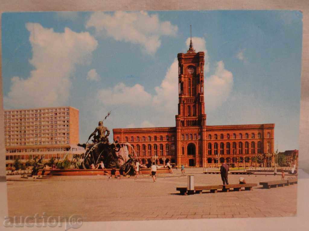 Берлин столица на ГДР  с марка