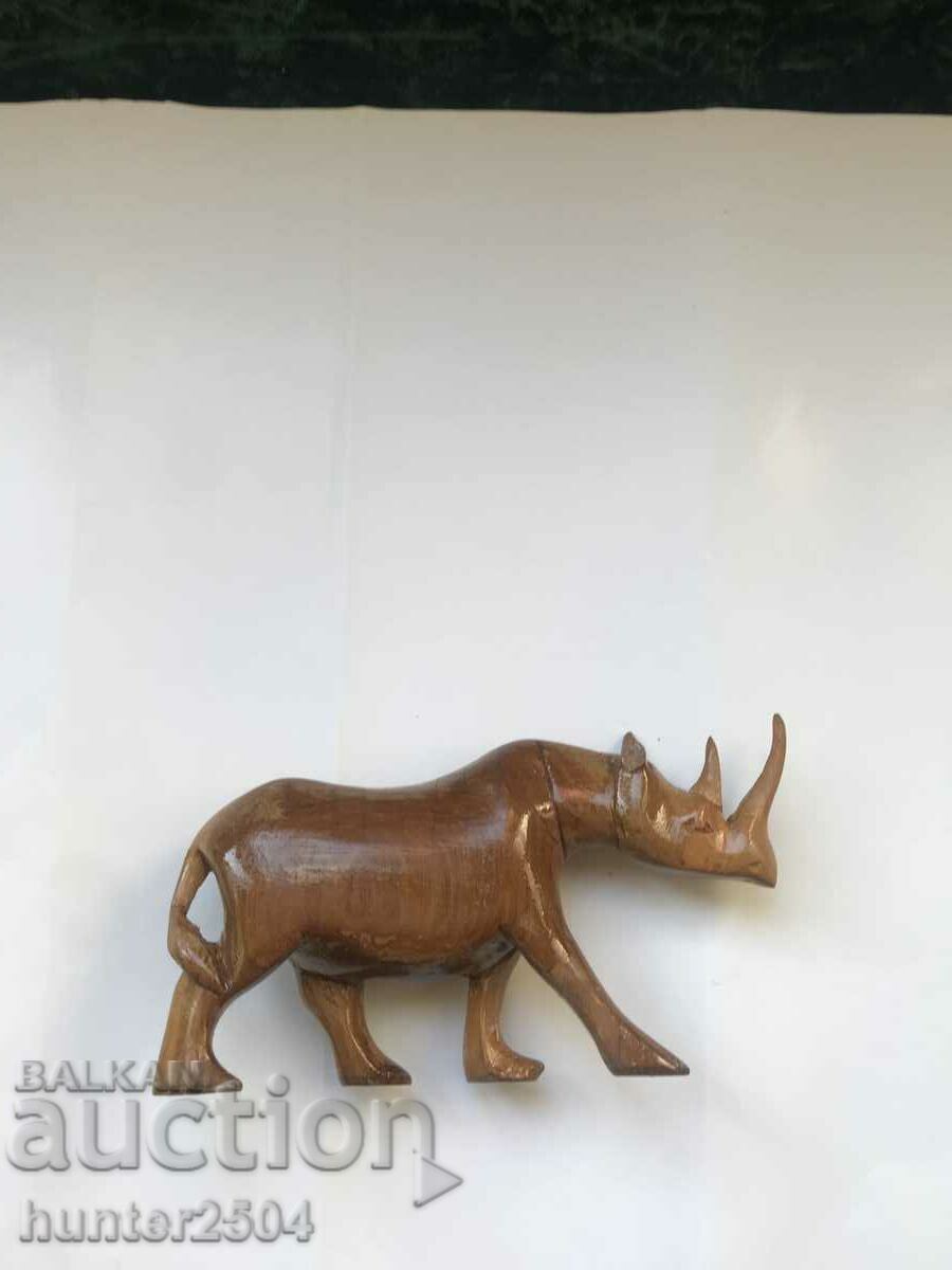 Auction  Rhino - mahogany, Africa, 11/18 cm