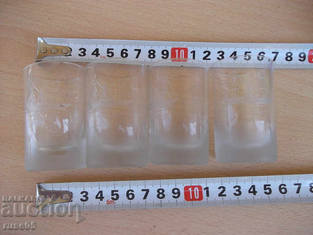 Cups - 4 pcs. with engraving - 5 Cups - 4 pcs. with engraving - 5