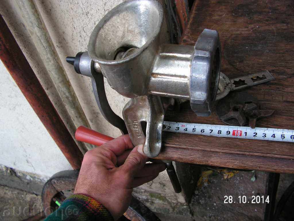 Auction 4137. MEAT MILK MACHINE USSR Auction 4137. MEAT MILK MACHINE USSR